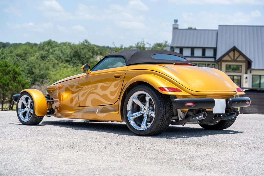 2002 Chrysler Prowler - Image 4 of 31