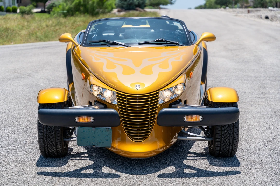 2002 Chrysler Prowler - Image 8 of 31