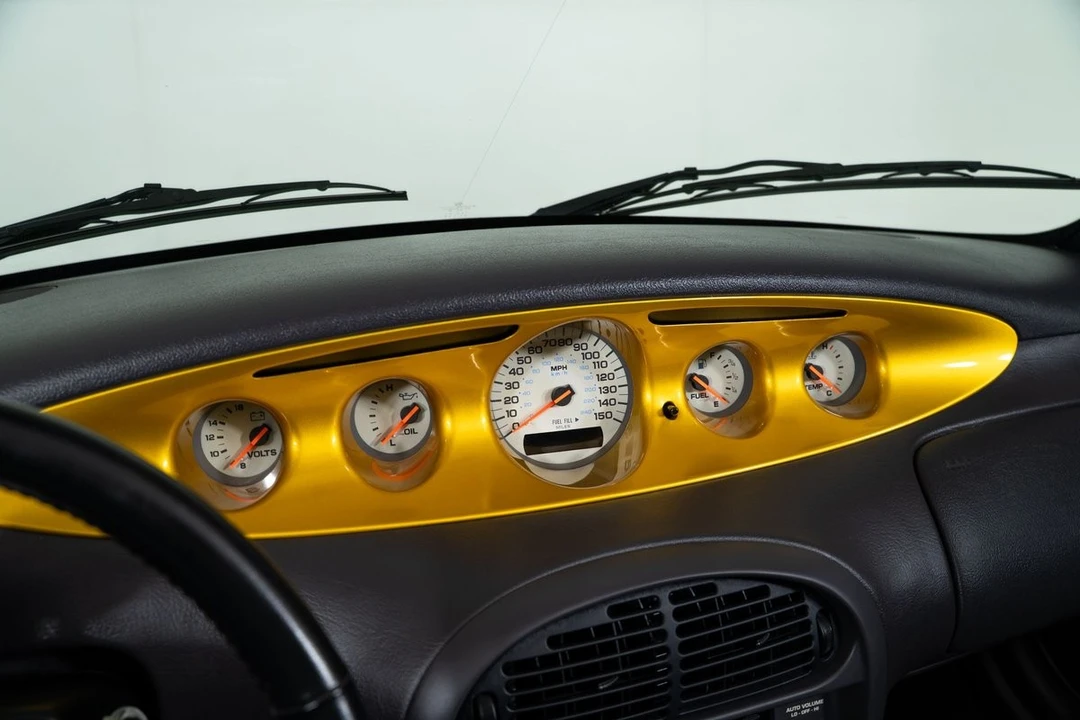 2002 Chrysler Prowler - Image 24 of 31