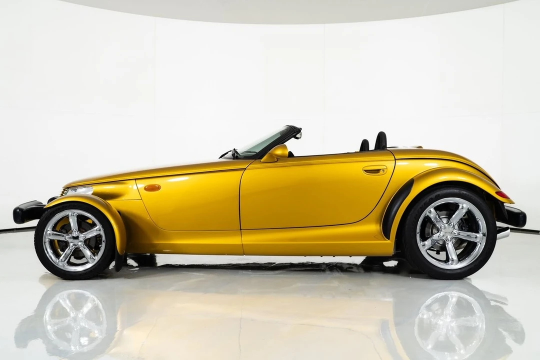 2002 Chrysler Prowler - Image 7 of 31