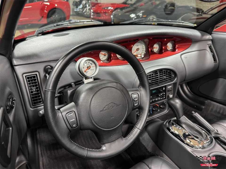 2002 Chrysler Prowler - Image 11 of 31
