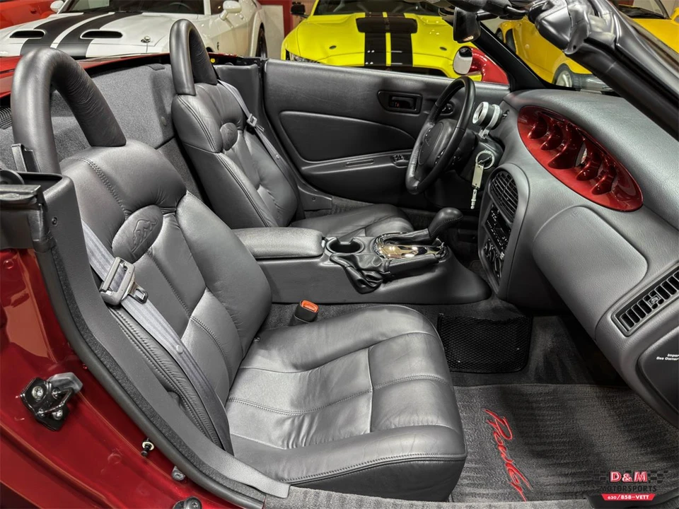 2002 Chrysler Prowler - Image 14 of 31