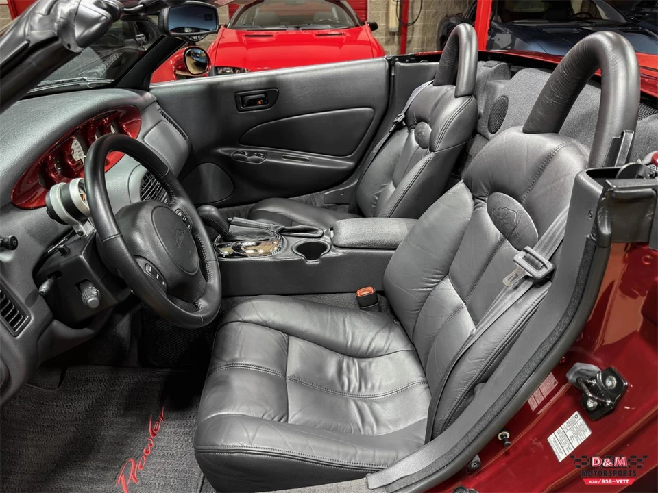 2002 Chrysler Prowler - Image 12 of 31