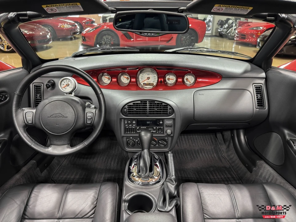 2002 Chrysler Prowler - Image 13 of 31