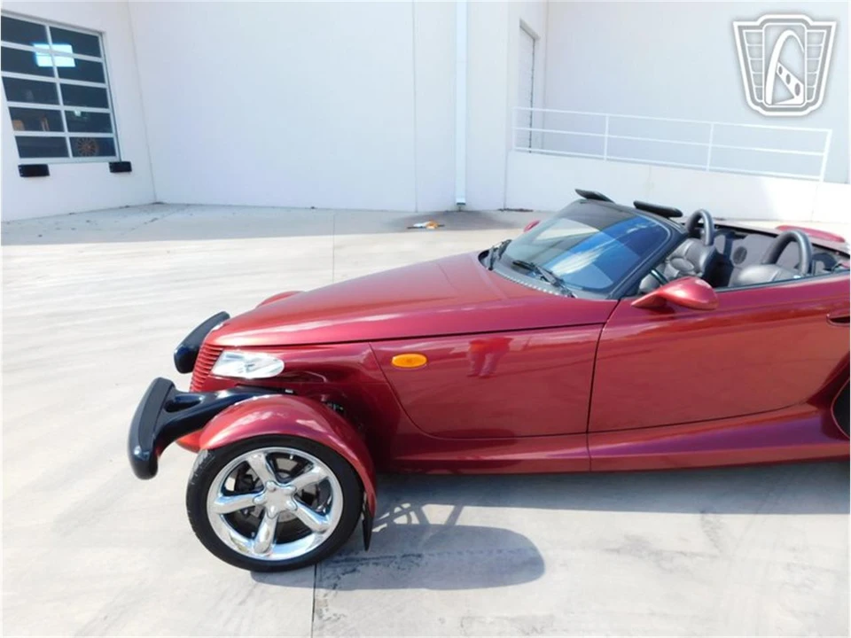2002 Chrysler Prowler - Image 11 of 31