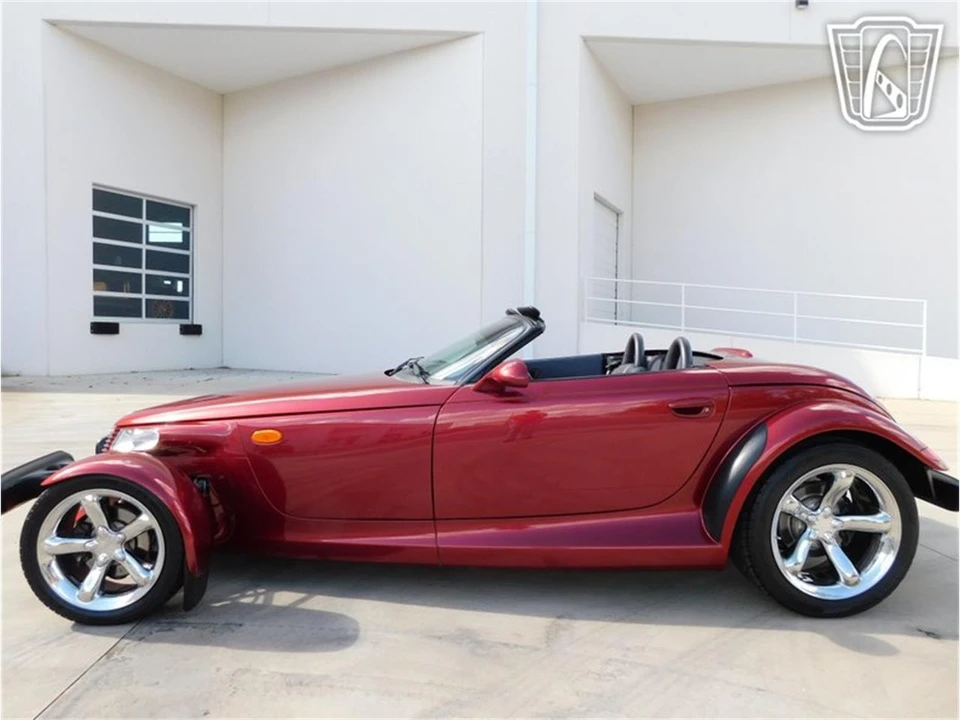 2002 Chrysler Prowler - Image 13 of 31