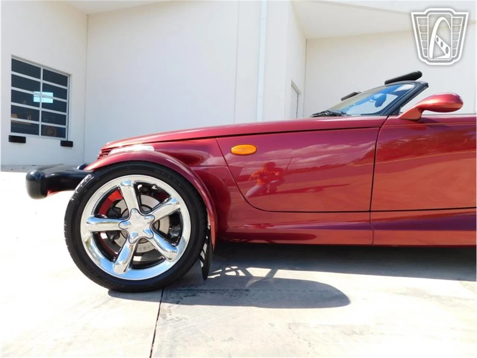 2002 Chrysler Prowler - Image 9 of 31