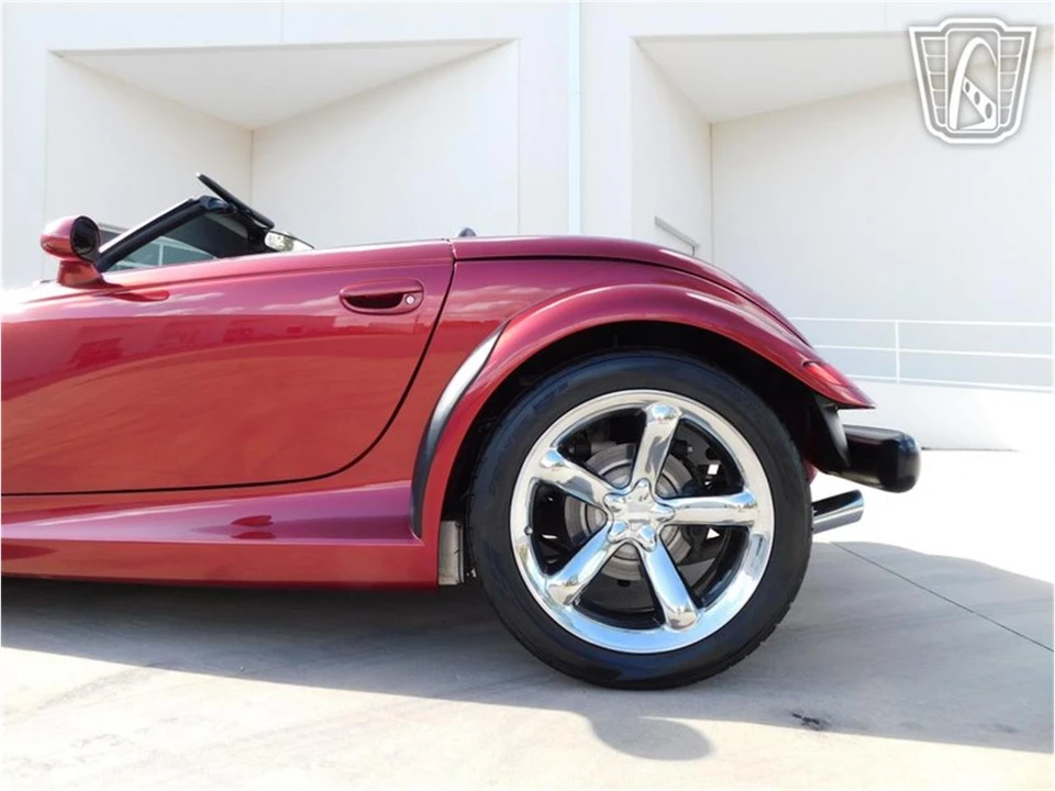 2002 Chrysler Prowler - Image 15 of 31