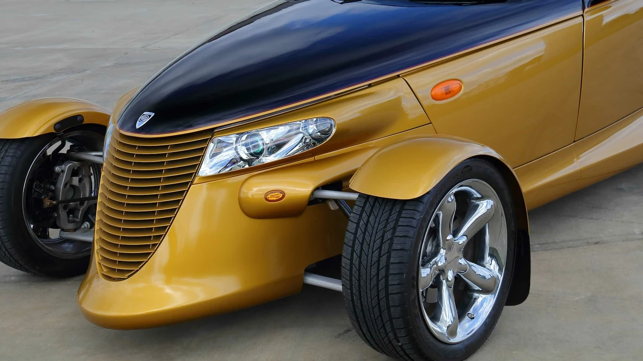 2002 Chrysler Prowler - Image 18 of 25