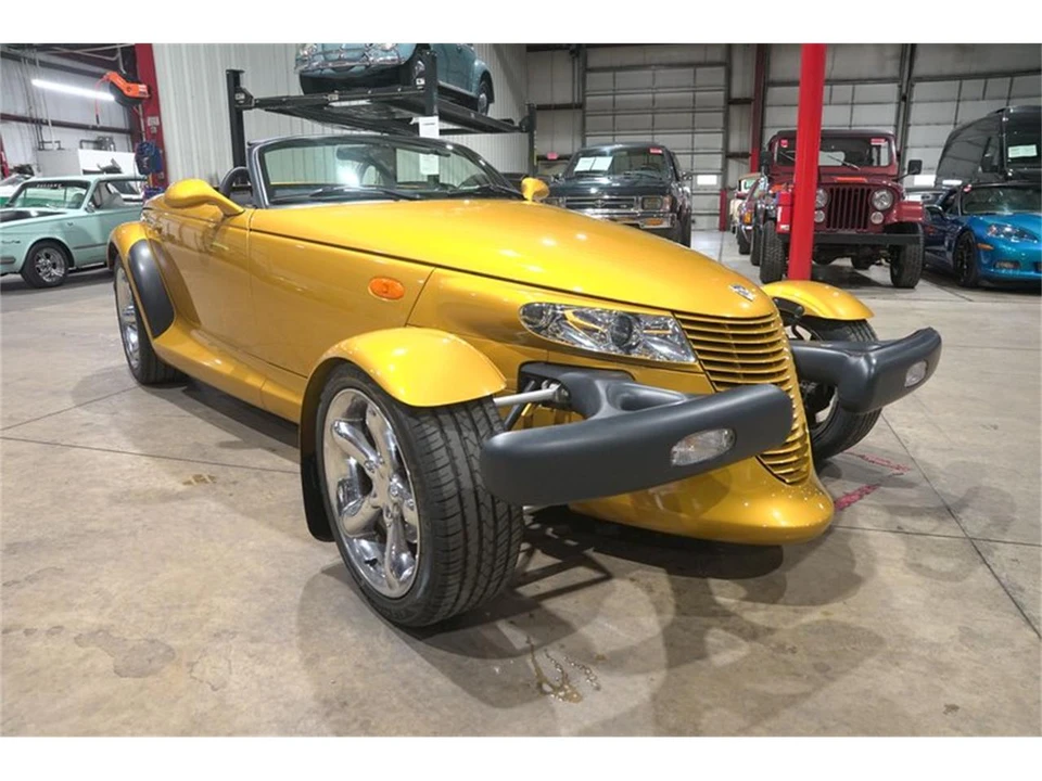 2002 Chrysler Prowler - Image 12 of 31