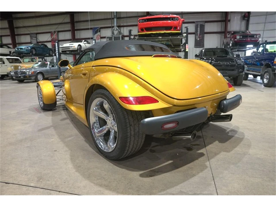 2002 Chrysler Prowler - Image 22 of 31