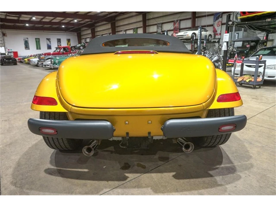 2002 Chrysler Prowler - Image 23 of 31