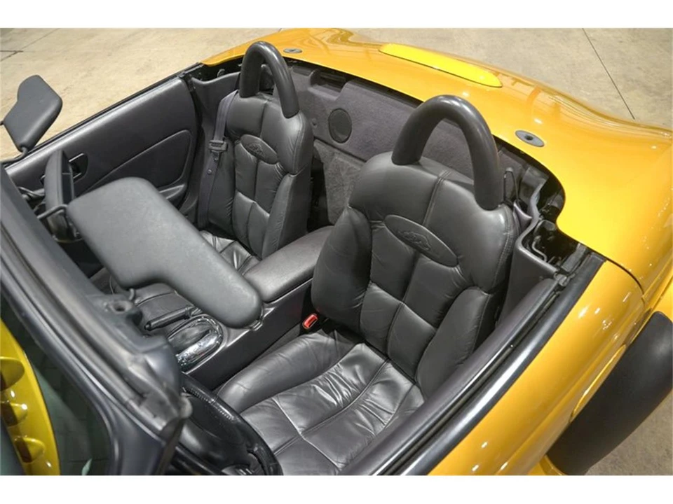 2002 Chrysler Prowler - Image 19 of 31