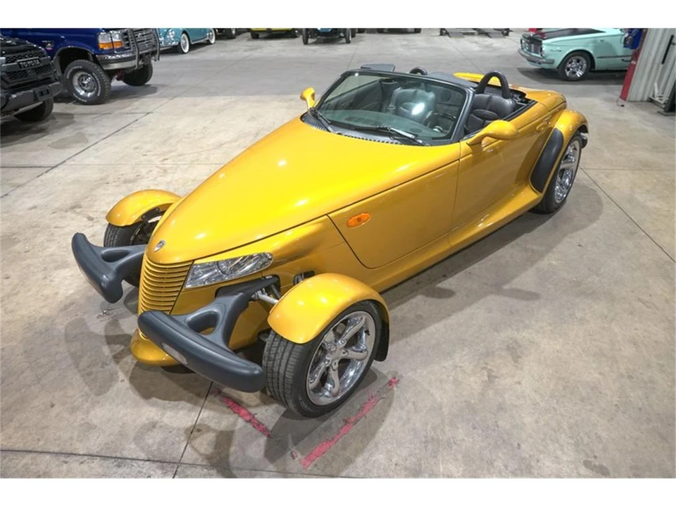 2002 Chrysler Prowler - Image 15 of 31