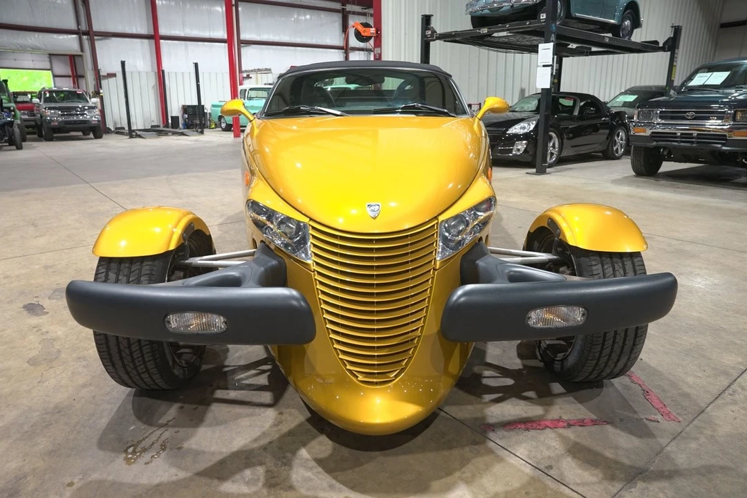 2002 Chrysler Prowler - Image 27 of 31