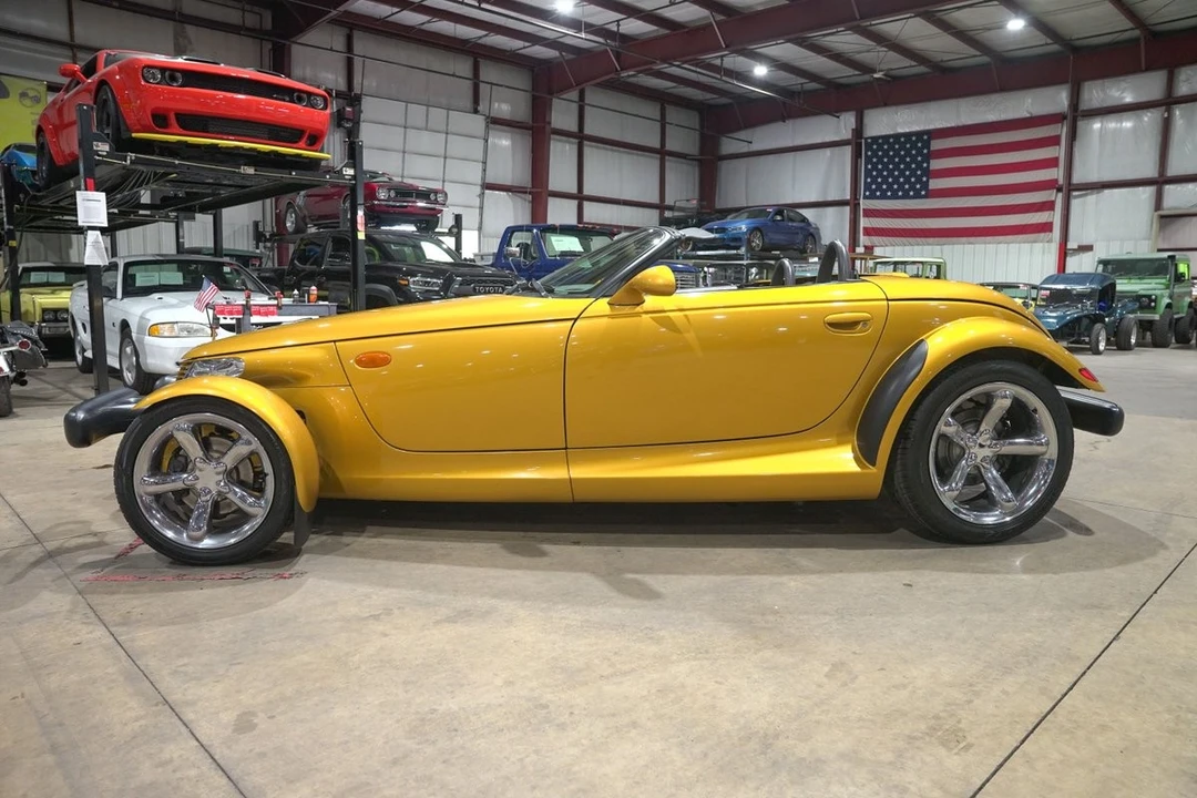 2002 Chrysler Prowler - Image 4 of 31