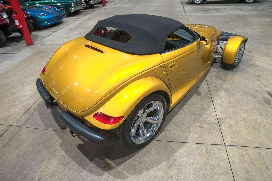 2002 Chrysler Prowler - Image 31 of 31