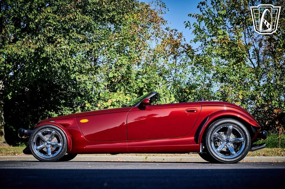 2002 Chrysler Prowler - Image 8 of 12