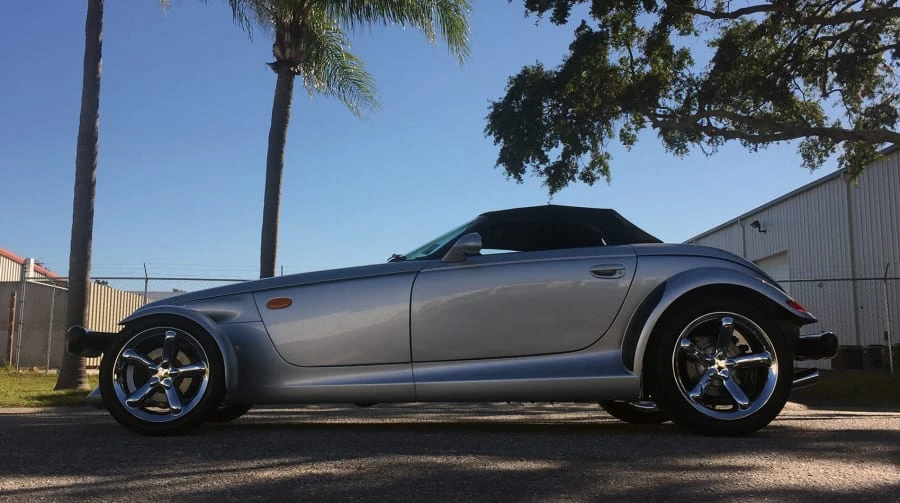 2002 Chrysler Prowler - Image 10 of 12