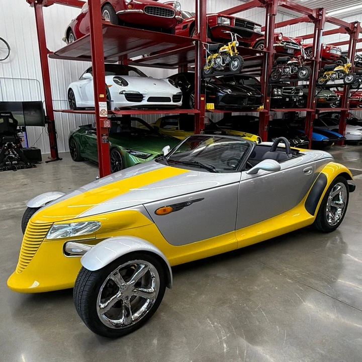 2002 Chrysler Prowler - Image 2 of 18