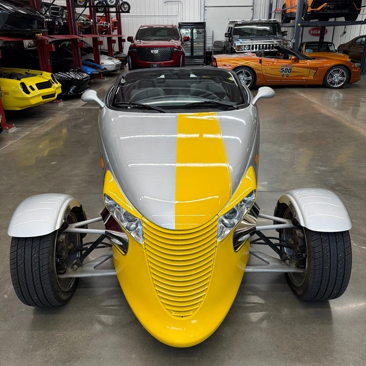 2002 Chrysler Prowler - Image 3 of 18