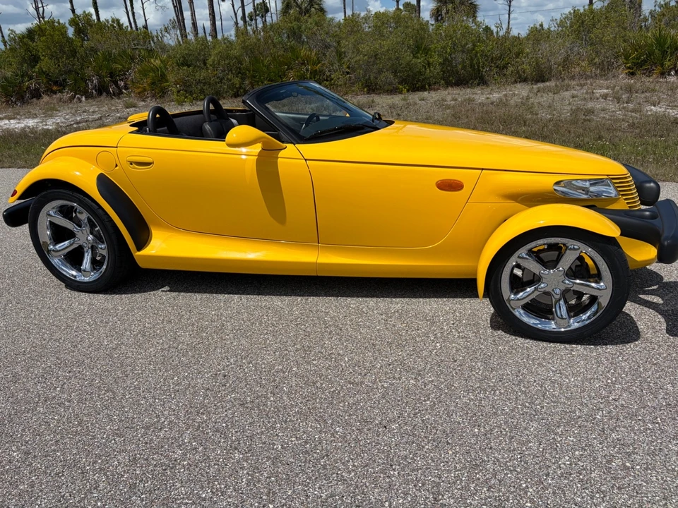 2002 Chrysler Prowler - Image 18 of 31