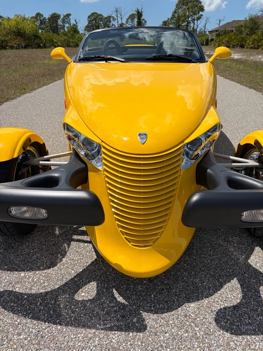 2002 Chrysler Prowler - Image 15 of 31