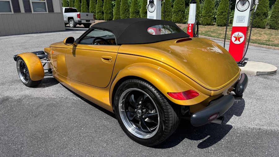 2002 Chrysler Prowler - Image 6 of 13