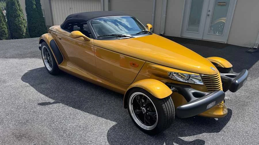 2002 Chrysler Prowler - Image 5 of 13