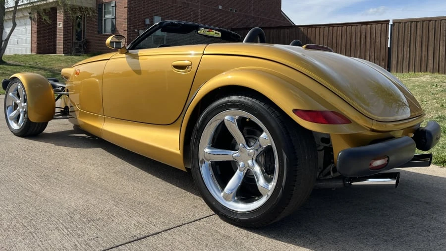 2002 Chrysler Prowler - Image 3 of 11