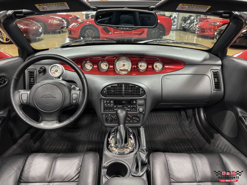 2002 Chrysler Prowler - Image 13 of 31