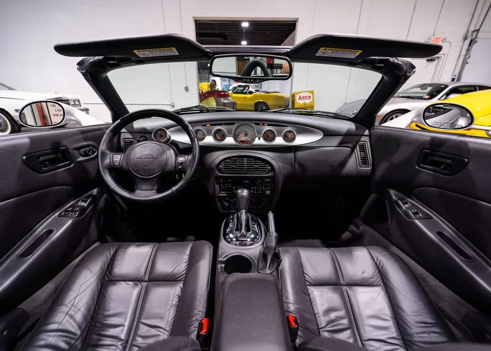 2002 Chrysler Prowler - Image 19 of 22
