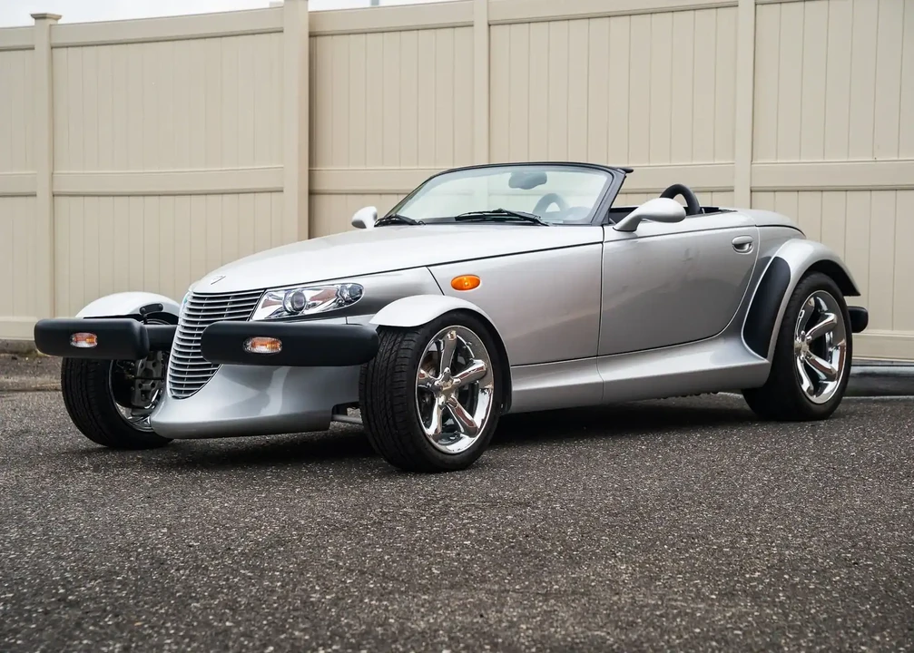 2002 Chrysler Prowler - Image 20 of 22