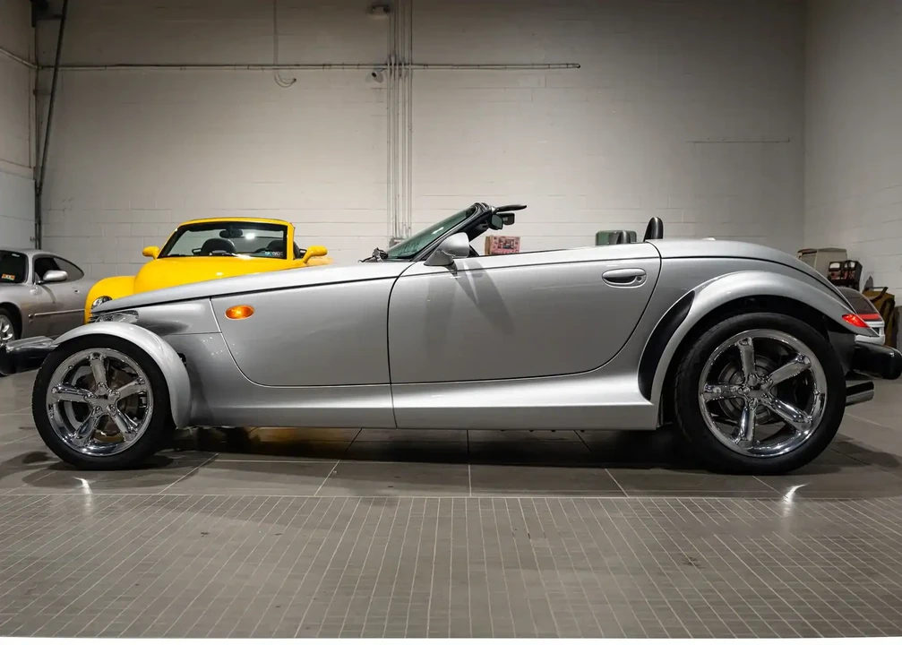 2002 Chrysler Prowler - Image 7 of 22