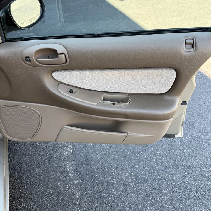 2002 Chrysler Sebring - Image 16 of 21