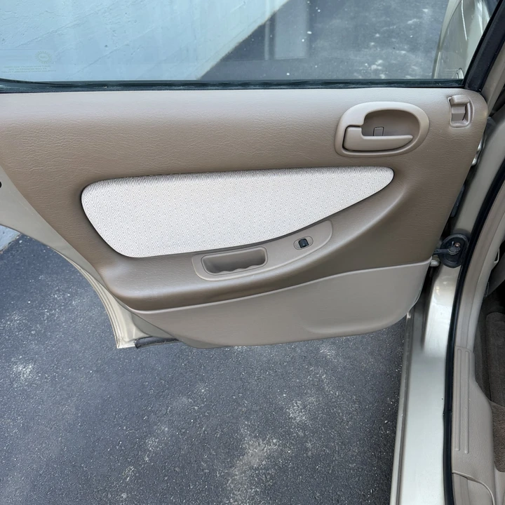 2002 Chrysler Sebring - Image 17 of 21