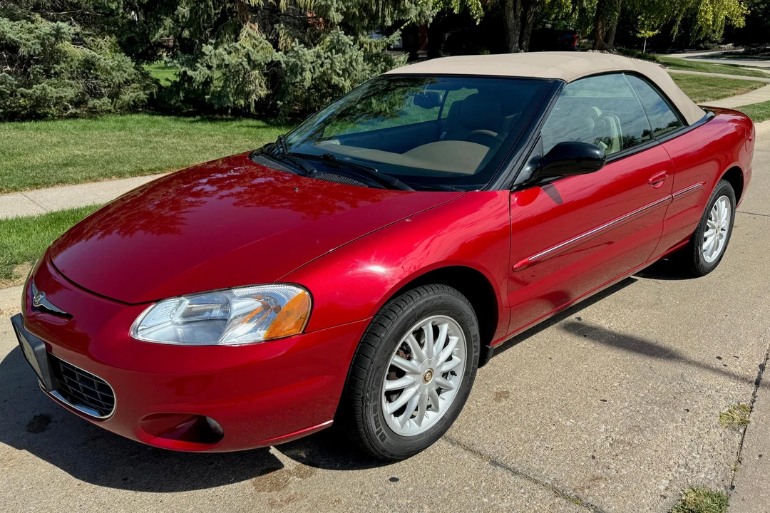 2002 Chrysler Sebring - Image 2 of 31