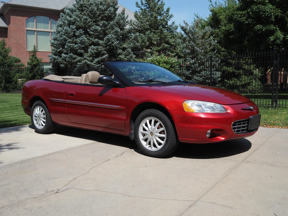 2002 Chrysler Sebring - Image 17 of 31