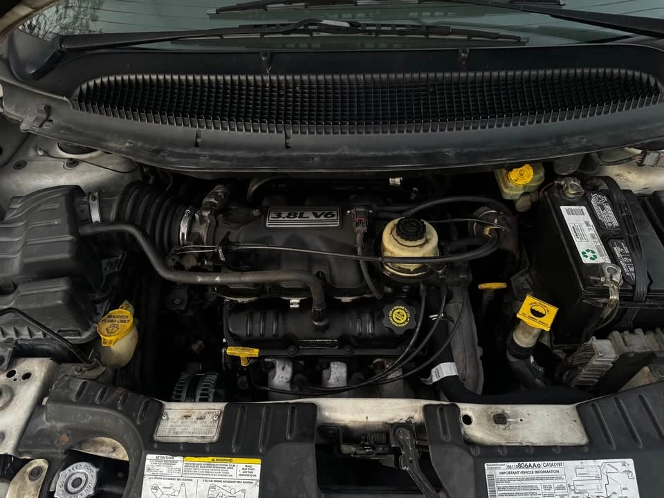 2002 Chrysler Town & Country - Image 13 of 13