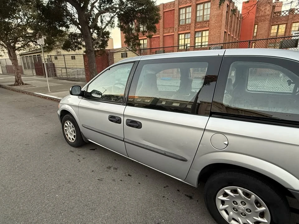 2002 Chrysler - Image 6 of 15