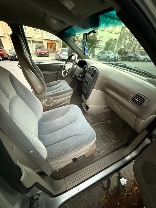 2002 Chrysler - Image 13 of 15