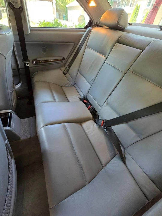 2002 BMW E46 330i & 330Ci - Image 7 of 7