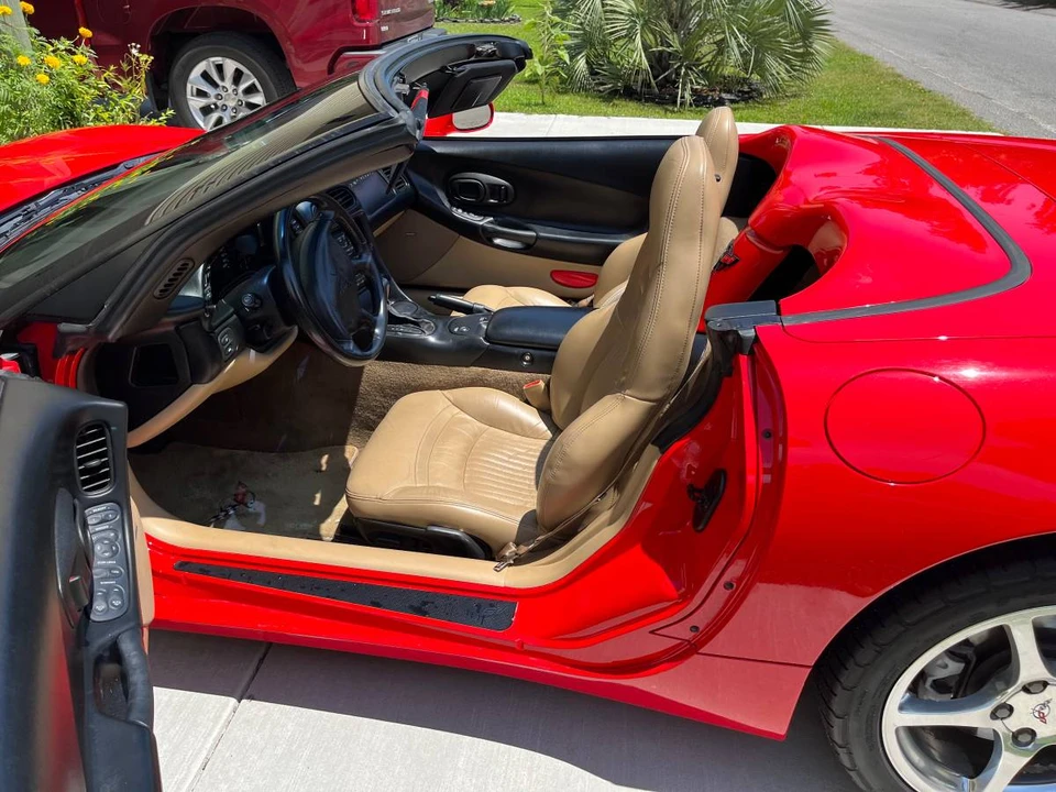 2002 Chevrolet Corvette C5 - Image 8 of 13