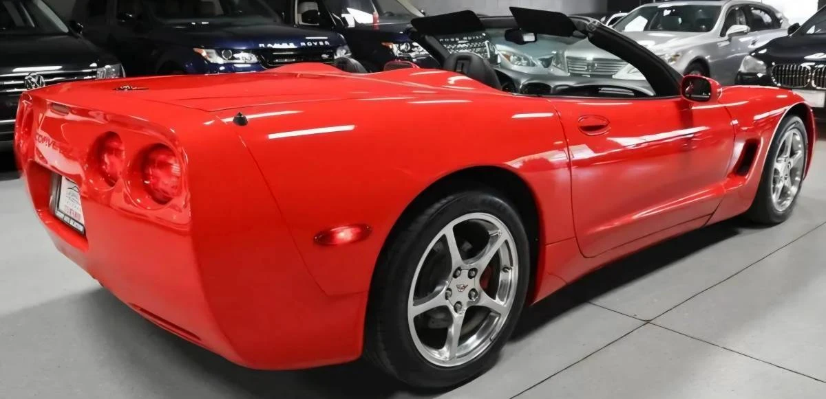 2022 Chevrolet Corvette C8 - Image 12 of 23