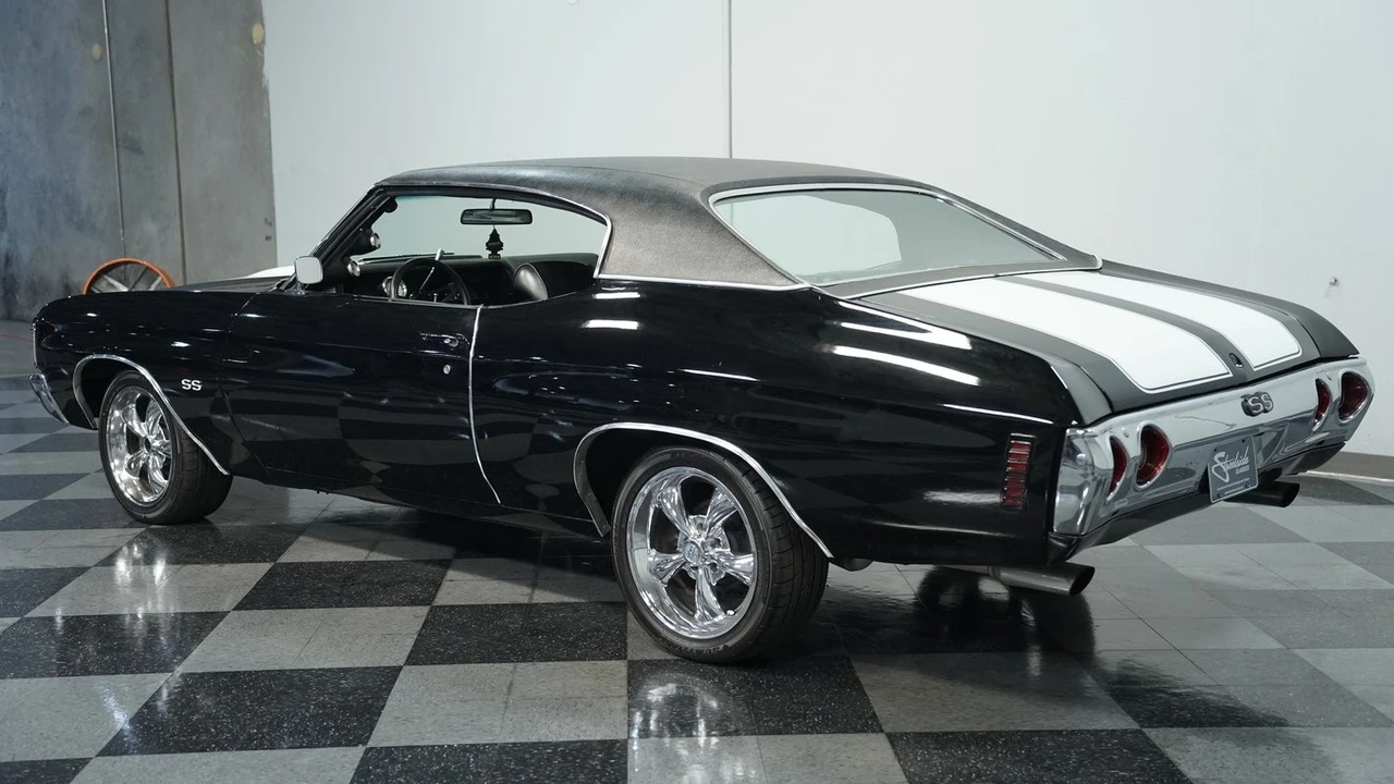 2002 Chevrolet Chevelle - Image 7 of 12