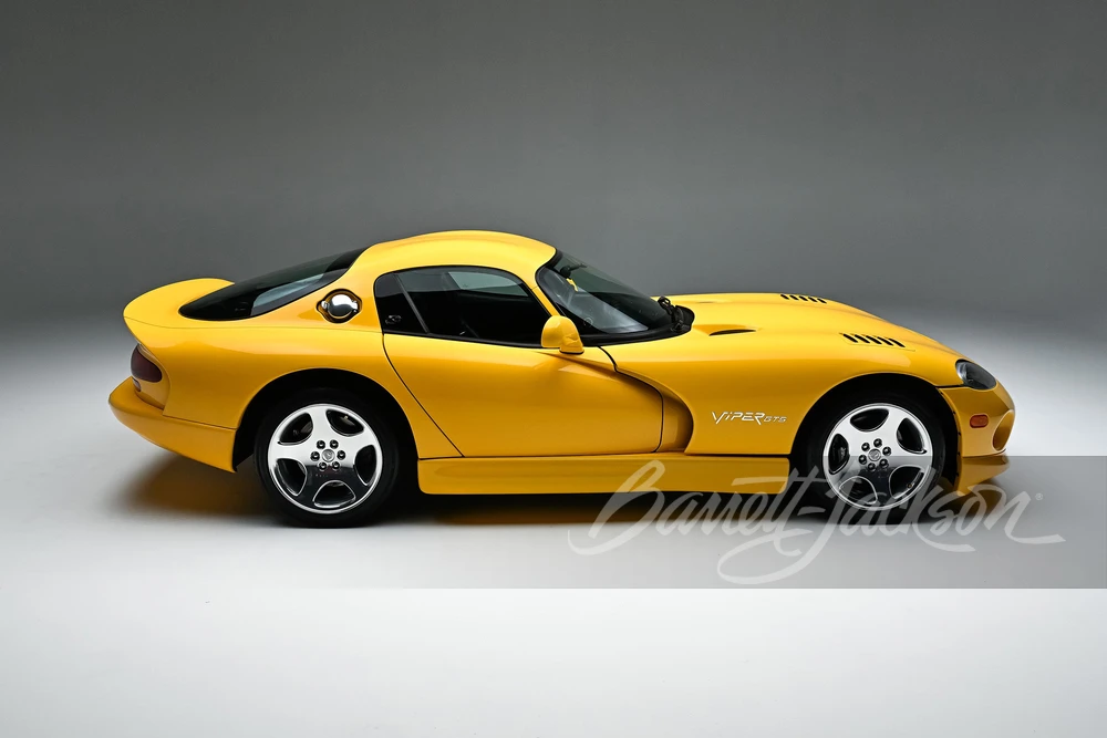 2002 Dodge Viper GTS 2nd Gen - Image 21 of 31