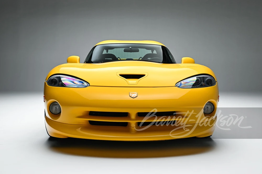 2002 Dodge Viper GTS 2nd Gen - Image 24 of 31