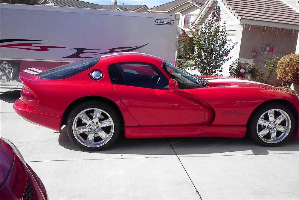 2002 Dodge Viper GTS 2nd Gen - Image 5 of 5