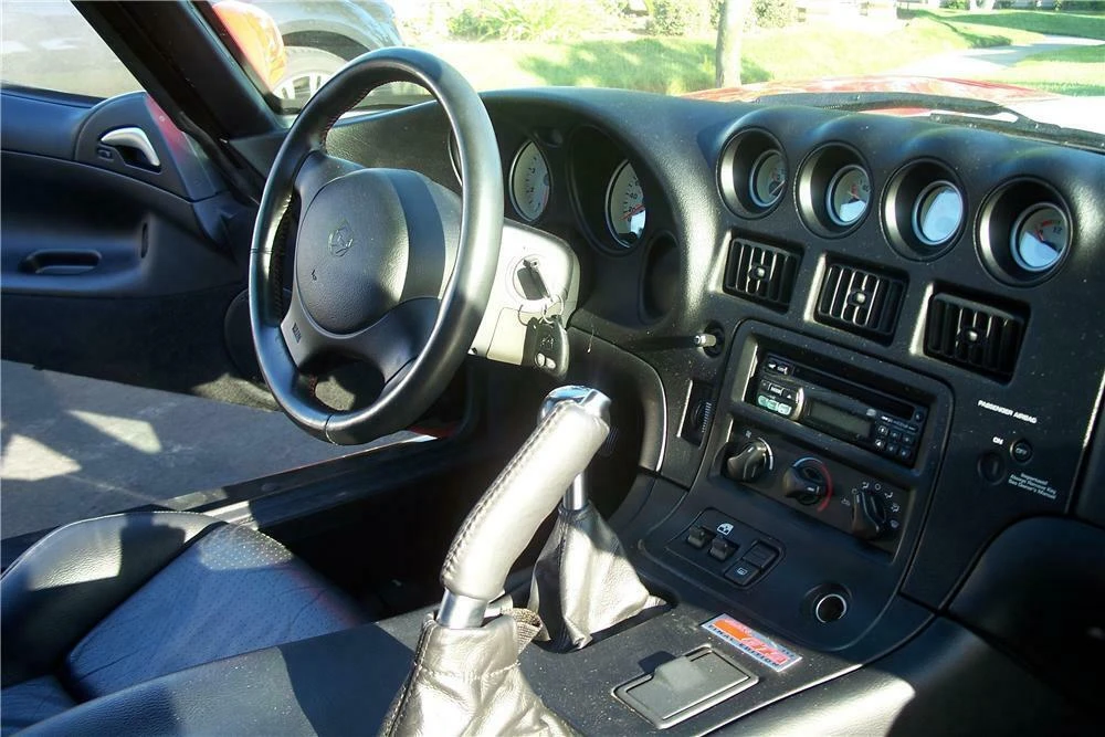 2002 Dodge Viper GTS 2nd Gen - Image 4 of 5