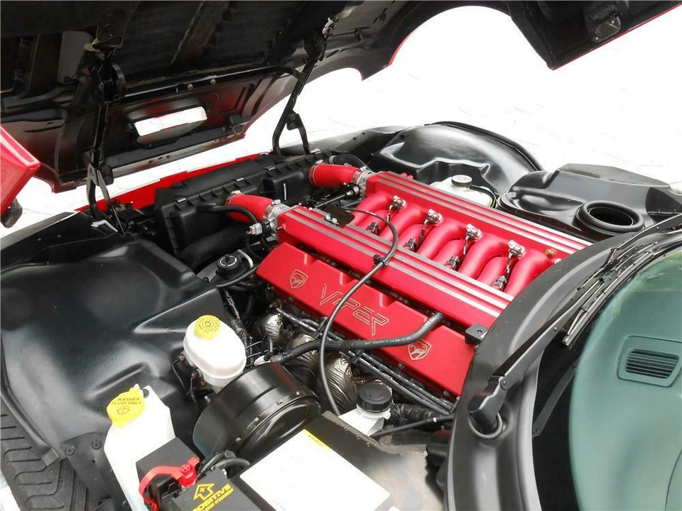 2002 Dodge Viper GTS 2nd Gen - Image 2 of 5
